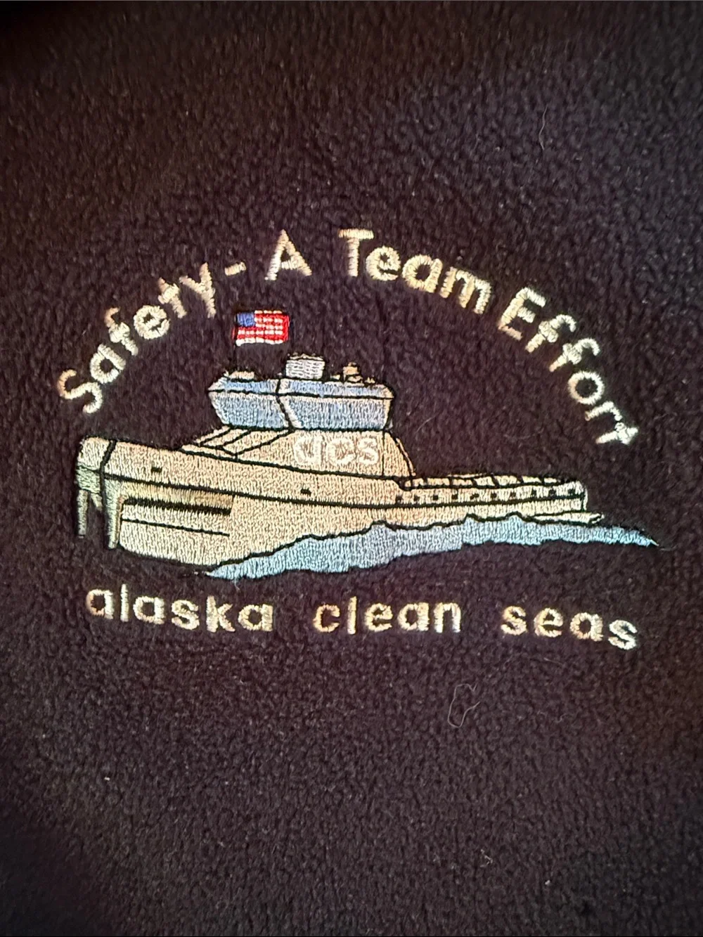 Columbia Black Fleece Vest with Embroidered Logo Alaska Clean Seas men’s Large